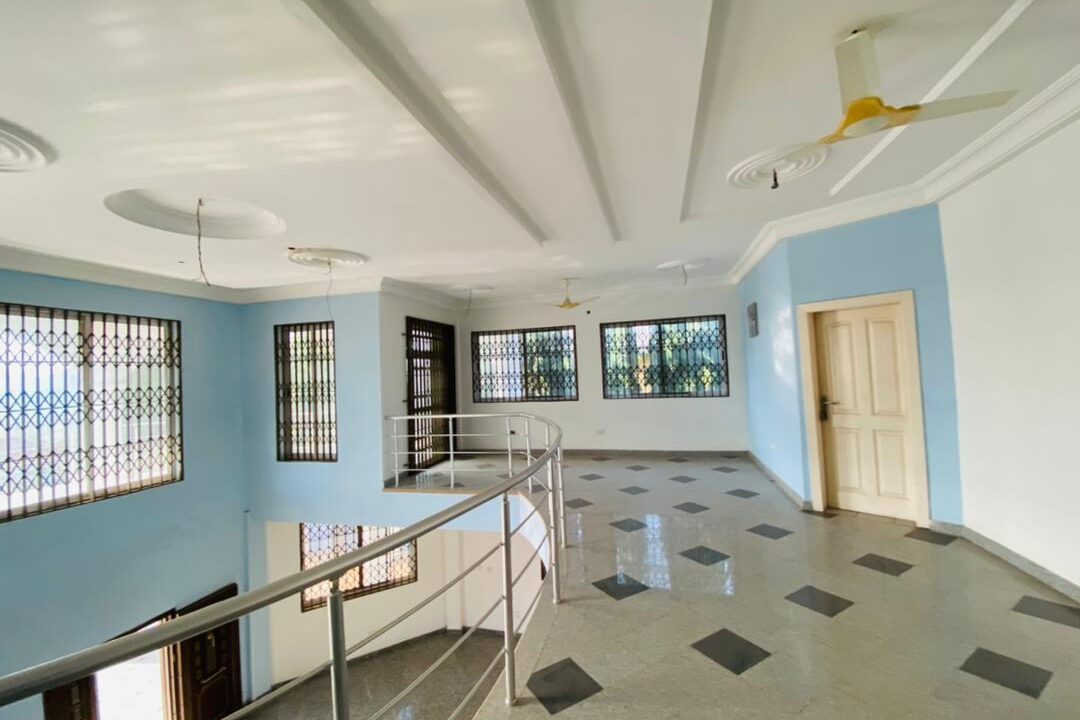 EAST LEGON FREEHOLD EXECUTIVE PROPERTY FOR SALE