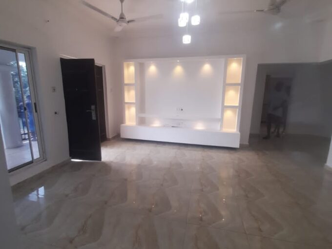 3 bedrooms Apartment for rent at East Legon